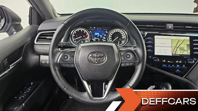 Toyota CAMRY 2.5 купить на сайте DeffCars