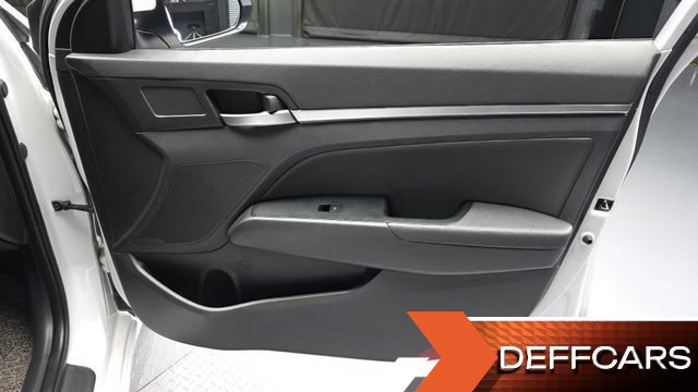 Hyundai AVANTE 1.6 Smart купить на сайте DeffCars