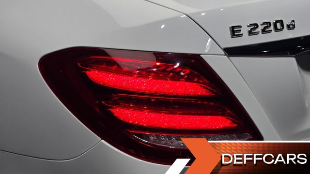 Mercedes E-CLASS E220d Exclusive купить на сайте DeffCars