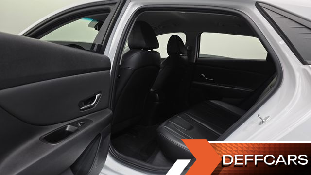 Hyundai AVANTE 1.6 Modern купить на сайте DeffCars
