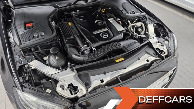 Mercedes E-CLASS E300 4MATIC Avnatgarde купить на сайте DeffCars