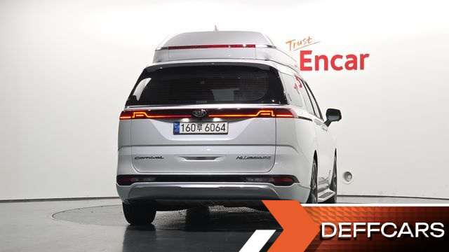Kia CARNIVAL Gasoline 7-Seater Hi-Limousine Signature купить на сайте DeffCars