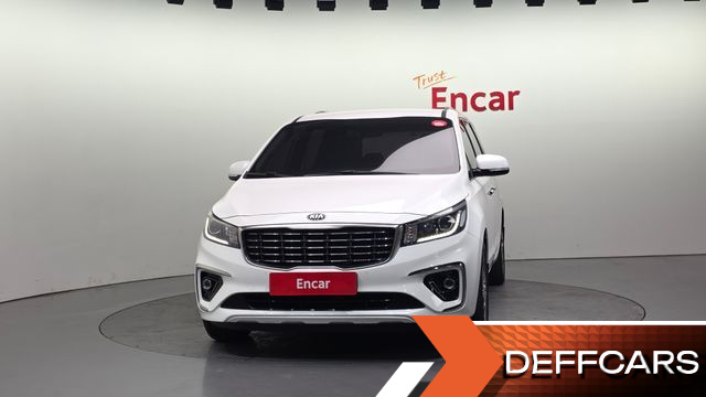 Kia CARNIVAL 9-Seater Prstige купить на сайте DeffCars