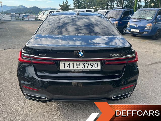 BMW 7-SERIES 740Li xDrive M Sport Package купить на сайте DeffCars