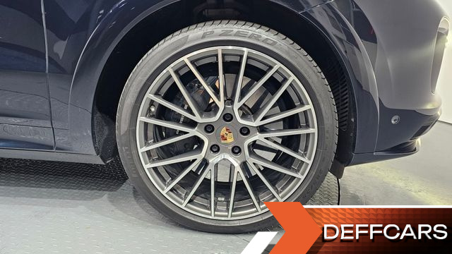 Porsche CAYENNE 4.0 Turbo Coupe купить на сайте DeffCars