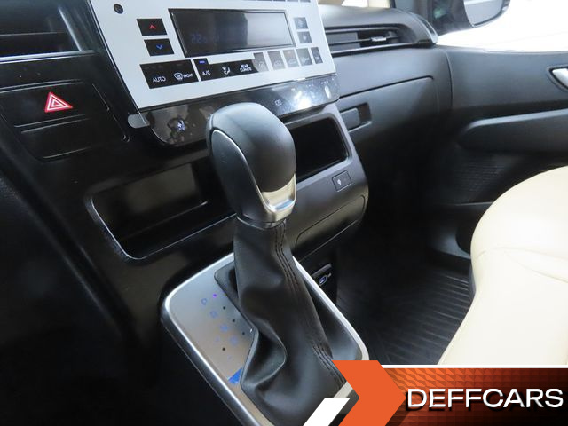 Hyundai STARIA Tourer 11-Seater Modern купить на сайте DeffCars