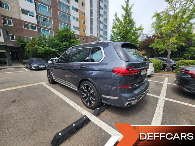 BMW X7 xDrive 40i M Sport 6STR купить на сайте DeffCars