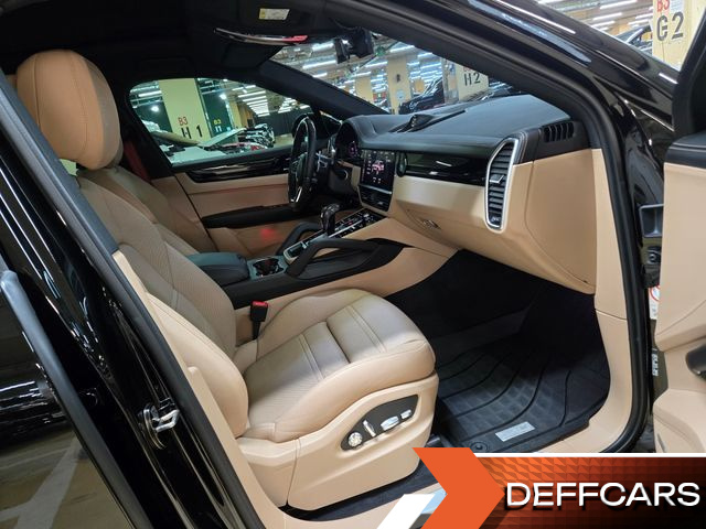 Porsche CAYENNE 3.0 E-Hybrid Coupe купить на сайте DeffCars
