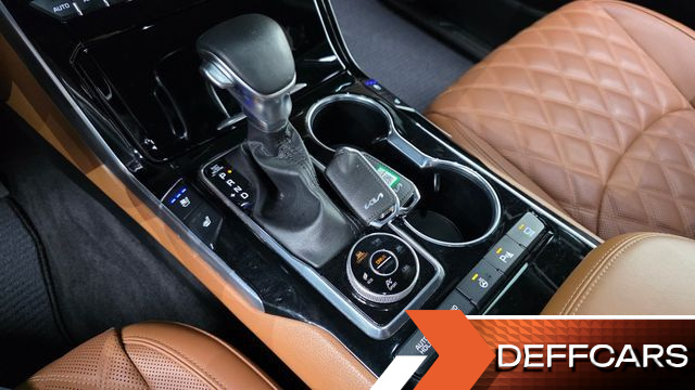 Kia MOHAVE Diesel 3.0 4WD 5-Seater Masters купить на сайте DeffCars