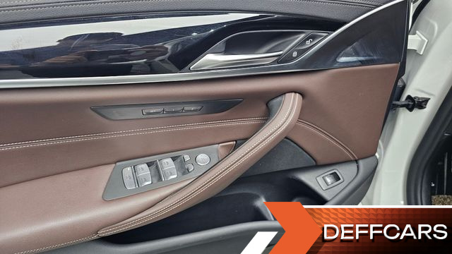 BMW 5-SERIES 523d Luxury купить на сайте DeffCars