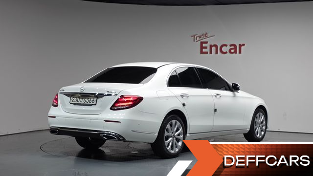 Mercedes E-CLASS E300 4MATIC Exclusive купить на сайте DeffCars