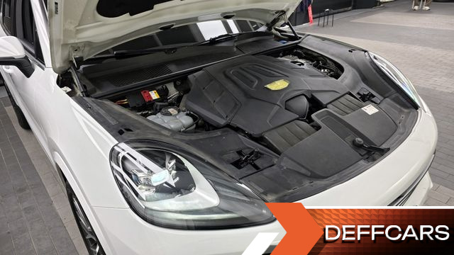 Porsche CAYENNE 3.0 купить на сайте DeffCars