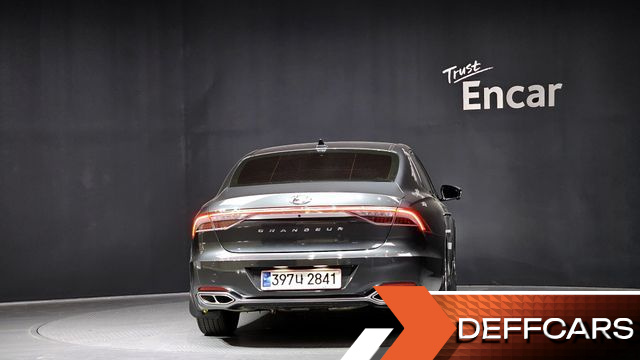 Hyundai GRANDEUR 2.5 Calligraphy купить на сайте DeffCars