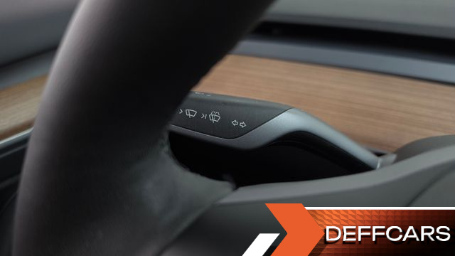 Tesla MODEL 3 RWD купить на сайте DeffCars