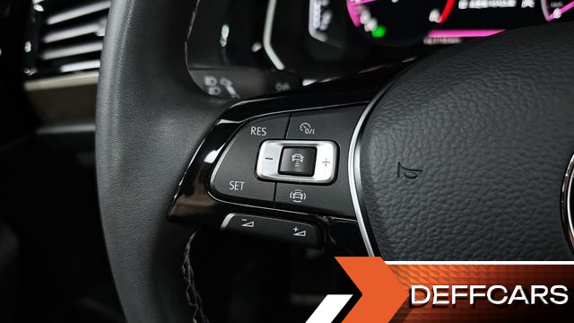 Volkswagen JETTA 1.4 TSI Prestige купить на сайте DeffCars