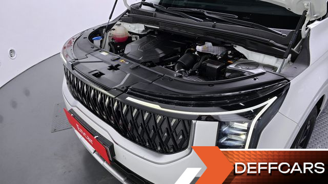 Kia CARNIVAL 9-Seater Noblesse купить на сайте DeffCars