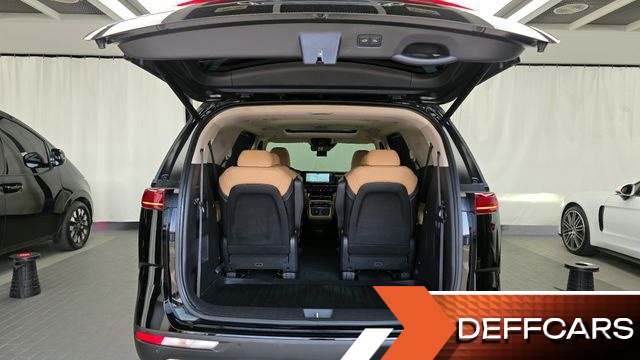 Kia CARNIVAL Gasoline 9-Seater Signature купить на сайте DeffCars