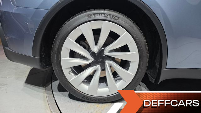 Tesla MODEL Y Long Range Launch Edition AWD купить на сайте DeffCars
