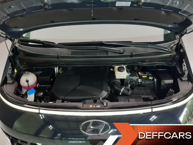 Hyundai STARIA 4WD Lounge 7-Seater Inspiration купить на сайте DeffCars