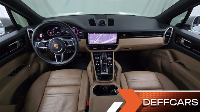 Porsche CAYENNE 3.0 E-Hybrid купить на сайте DeffCars