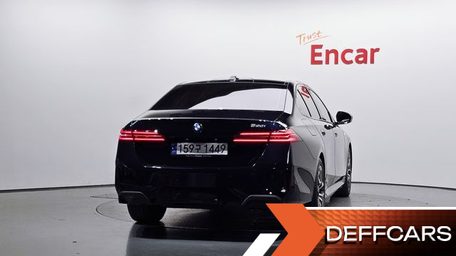 BMW 5-SERIES 520i M Sport купить на сайте DeffCars