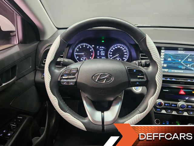Hyundai AVANTE 1.6 Smart купить на сайте DeffCars