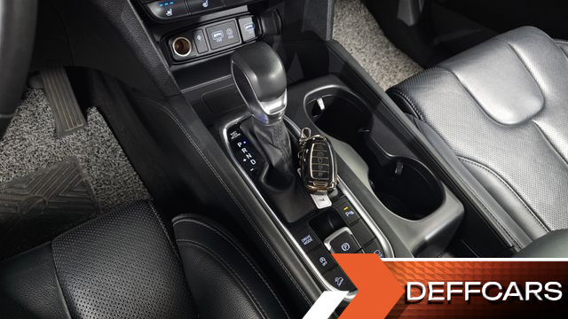 Hyundai SANTAFE Diesel 2,0 4WD Prestige купить на сайте DeffCars