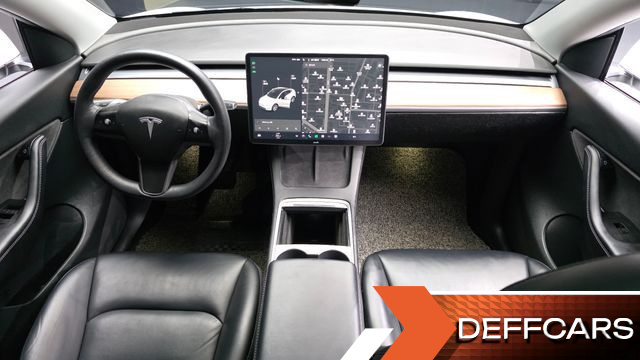 Tesla MODEL Y Standard Range RWD купить на сайте DeffCars