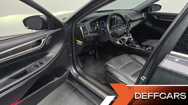 Hyundai GRANDEUR 3.0 Exclusive купить на сайте DeffCars