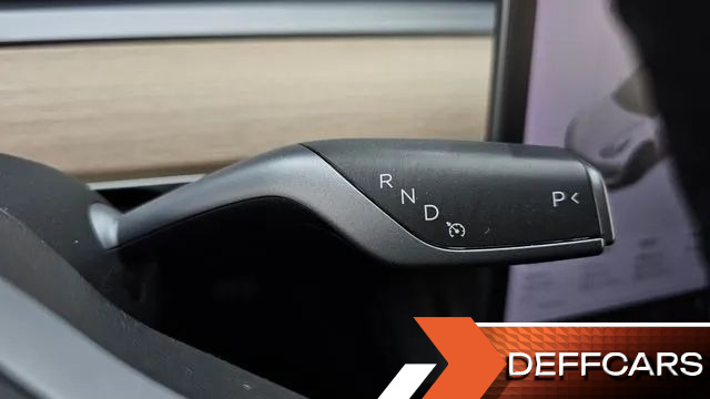 Tesla MODEL 3 Long Range AWD купить на сайте DeffCars