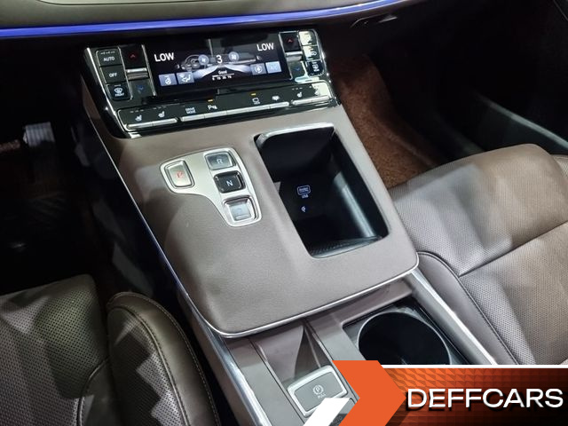 Hyundai GRANDEUR 2.5 Exclusice купить на сайте DeffCars