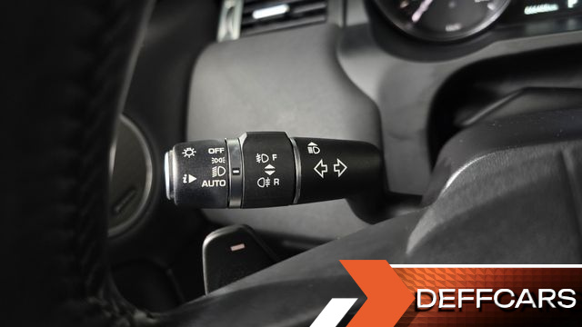 Land Rover RANGE ROVER EVOQUE 2.0 TD4 SE купить на сайте DeffCars