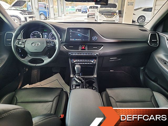 Hyundai GRANDEUR 2.4 Premium купить на сайте DeffCars