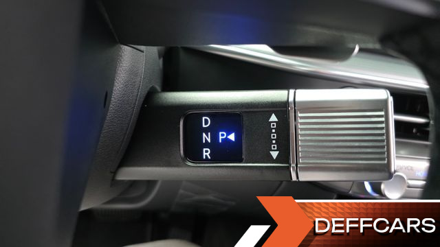 Hyundai GRANDEUR 2,5 Gasoline 2WD Premium купить на сайте DeffCars