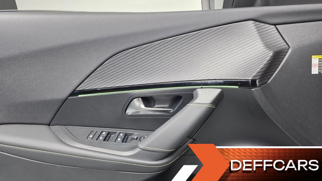 Peugeot 2008 1.5 BlueHDi GT Line купить на сайте DeffCars