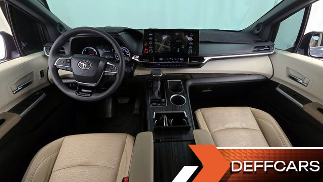 Toyota SIENNA 2.5 Hybrid 2WD купить на сайте DeffCars