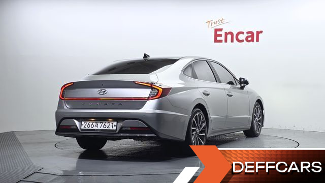 Hyundai SONATA 2.0 Inspiration купить на сайте DeffCars