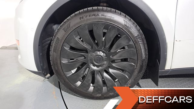 Tesla MODEL Y Long Range AWD купить на сайте DeffCars