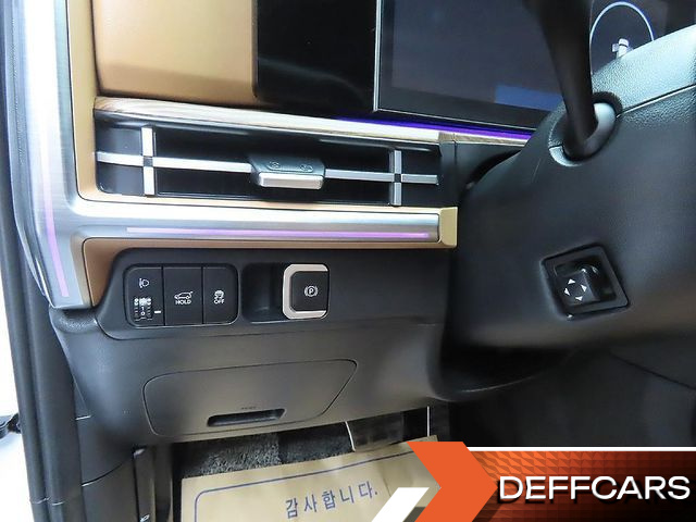 Hyundai SANTAFE HEV 1.6 2WD Prestige Plus купить на сайте DeffCars