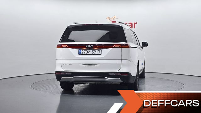 Kia CARNIVAL 9-Seater Noblesse купить на сайте DeffCars