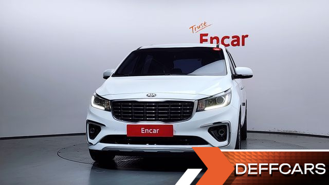 Kia CARNIVAL 9-Seater Prstige купить на сайте DeffCars