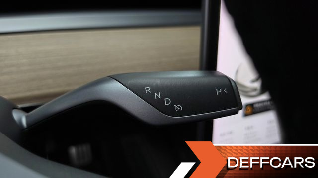 Tesla MODEL 3 Long Range AWD купить на сайте DeffCars