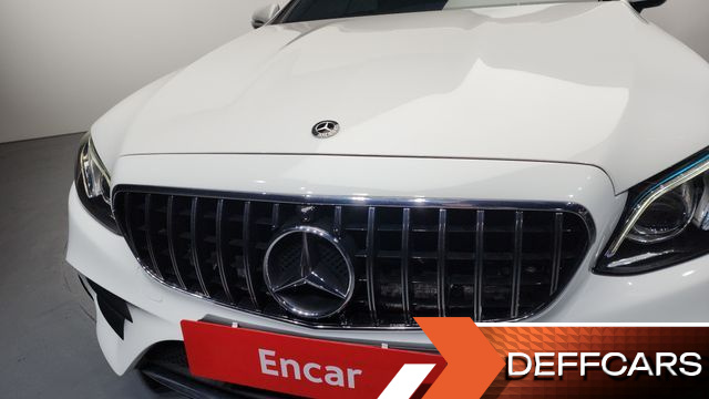 Mercedes E-CLASS E220d Cabriolet купить на сайте DeffCars
