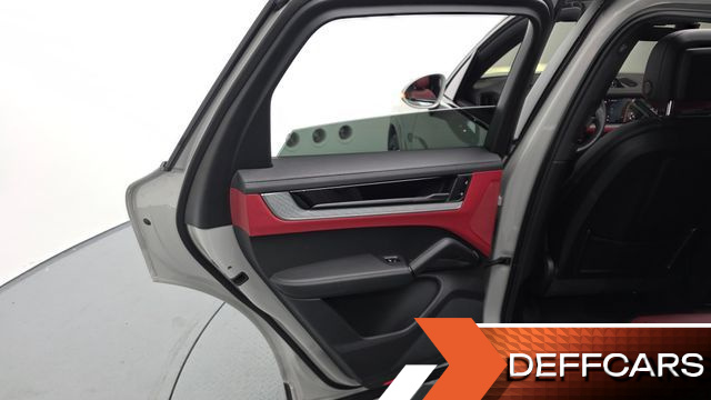 Porsche CAYENNE 3.0 купить на сайте DeffCars