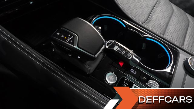 Volkswagen TOUAREG 3.0 TDI Prestige купить на сайте DeffCars