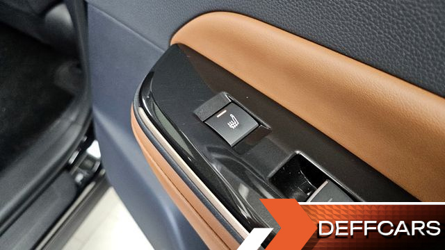 Toyota CROWN 2.5 4WD Hybrid купить на сайте DeffCars