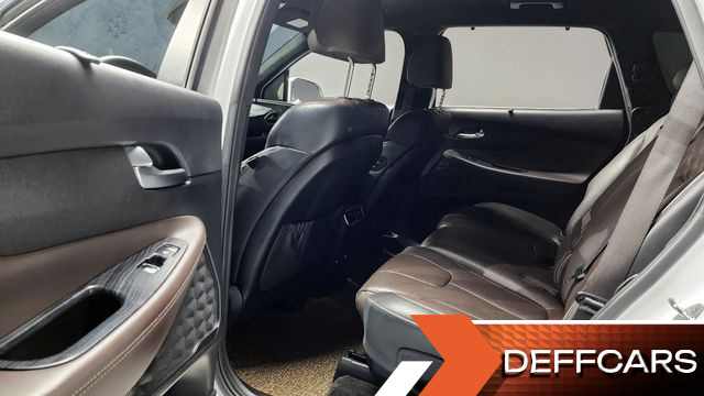 Hyundai SANTAFE Gasoline 2.5T 2WD Prestige купить на сайте DeffCars