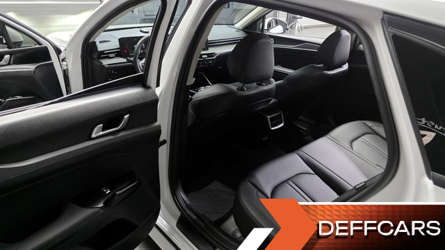 Kia K5 2.0 Prestige купить на сайте DeffCars