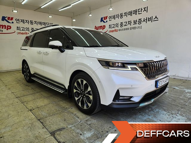 Kia CARNIVAL 9-Seater Signature купить на сайте DeffCars