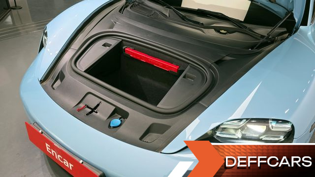 Porsche TAYCAN 4S купить на сайте DeffCars